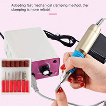 Cargar imagen en el visor de la galería, Set Eléctrico de Manicura y Pedicura 30.000 RPM – Taladro Profesional con Brocas y Lima para Uñas
