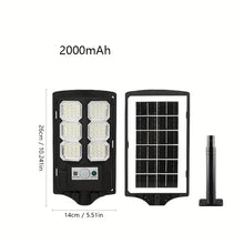 Cargar imagen en el visor de la galería, Lámpara LED Solar Exterior con Control Remoto y Sensor de Movimiento – 300W (Modelo Compacto)
